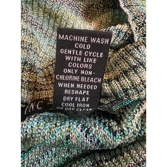 Y2K INC International Concepts Green Chevron Knitted Mini Dress With A Cowl Neck - Picture 4 of 4